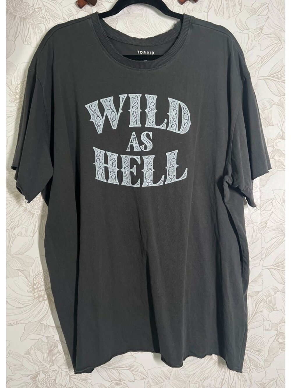Wild As Hell Graphic Tee Torrid Size 2 Black Cotton Short Sleeve Relaxed Fit 2x